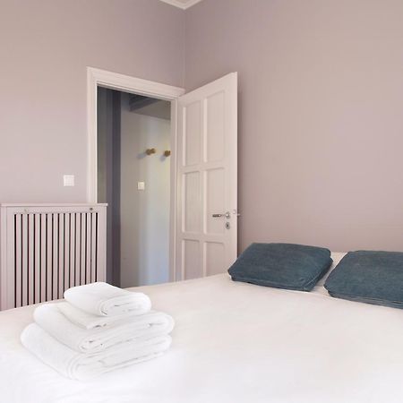 דירות Beautiful Penthouse In Athens With Outside Jacuzzi מראה חיצוני תמונה