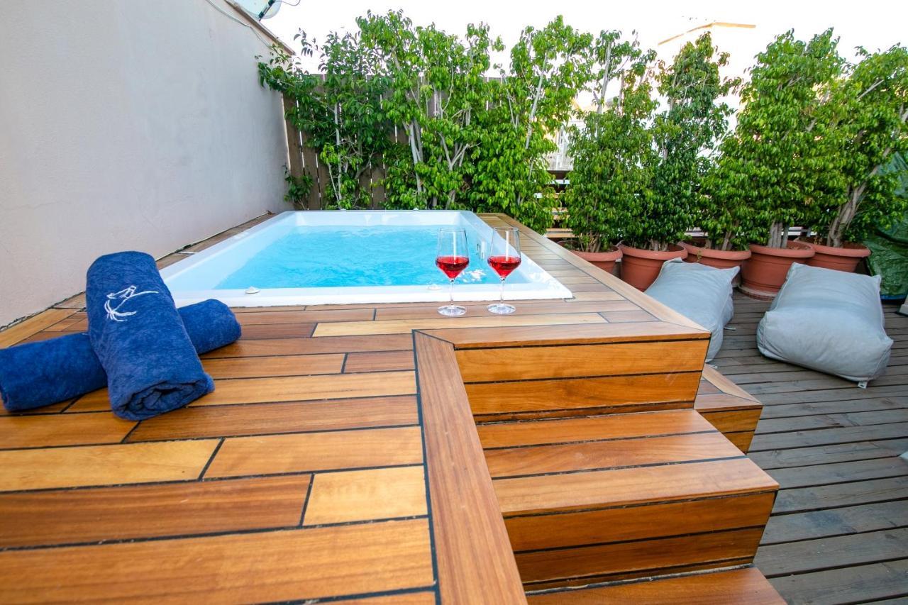 דירות Beautiful Penthouse In Athens With Outside Jacuzzi מראה חיצוני תמונה