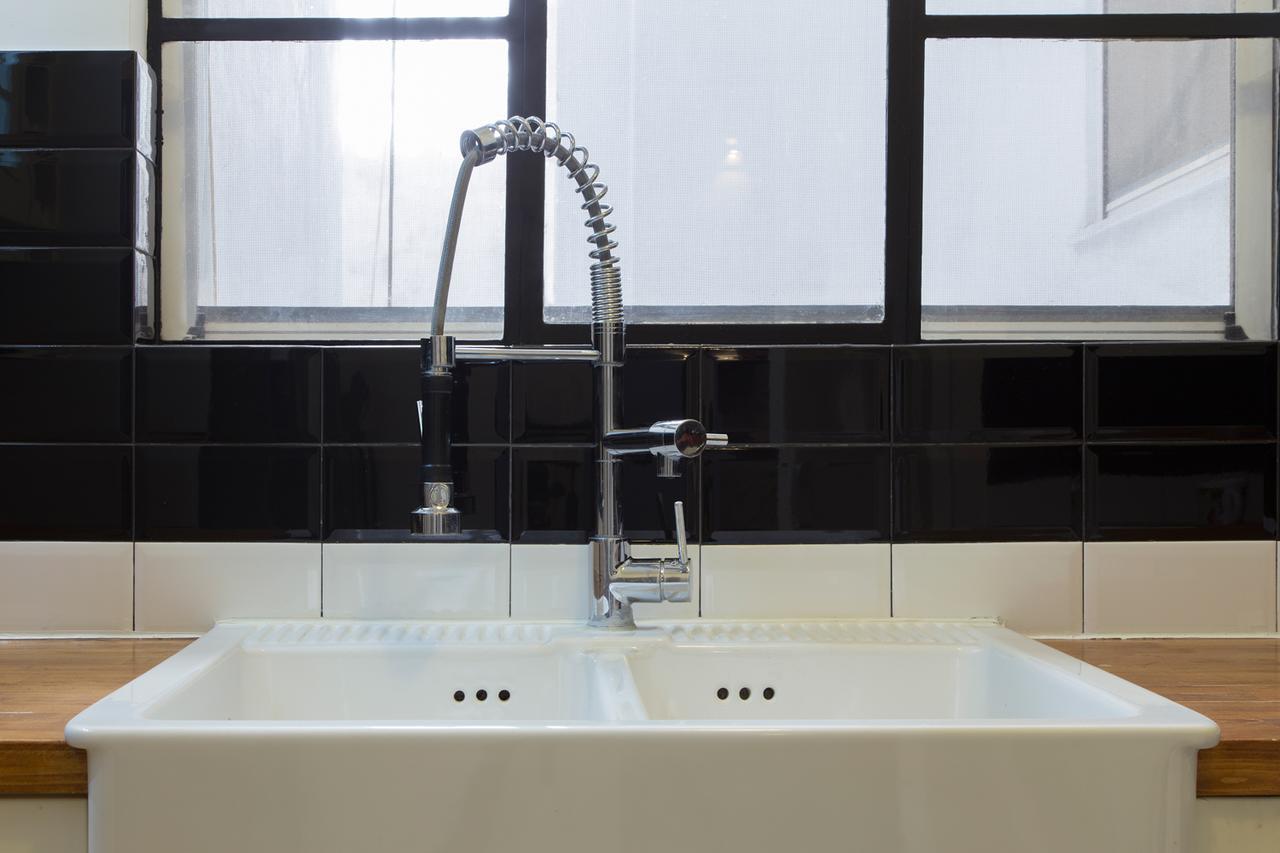 דירות Beautiful Penthouse In Athens With Outside Jacuzzi מראה חיצוני תמונה