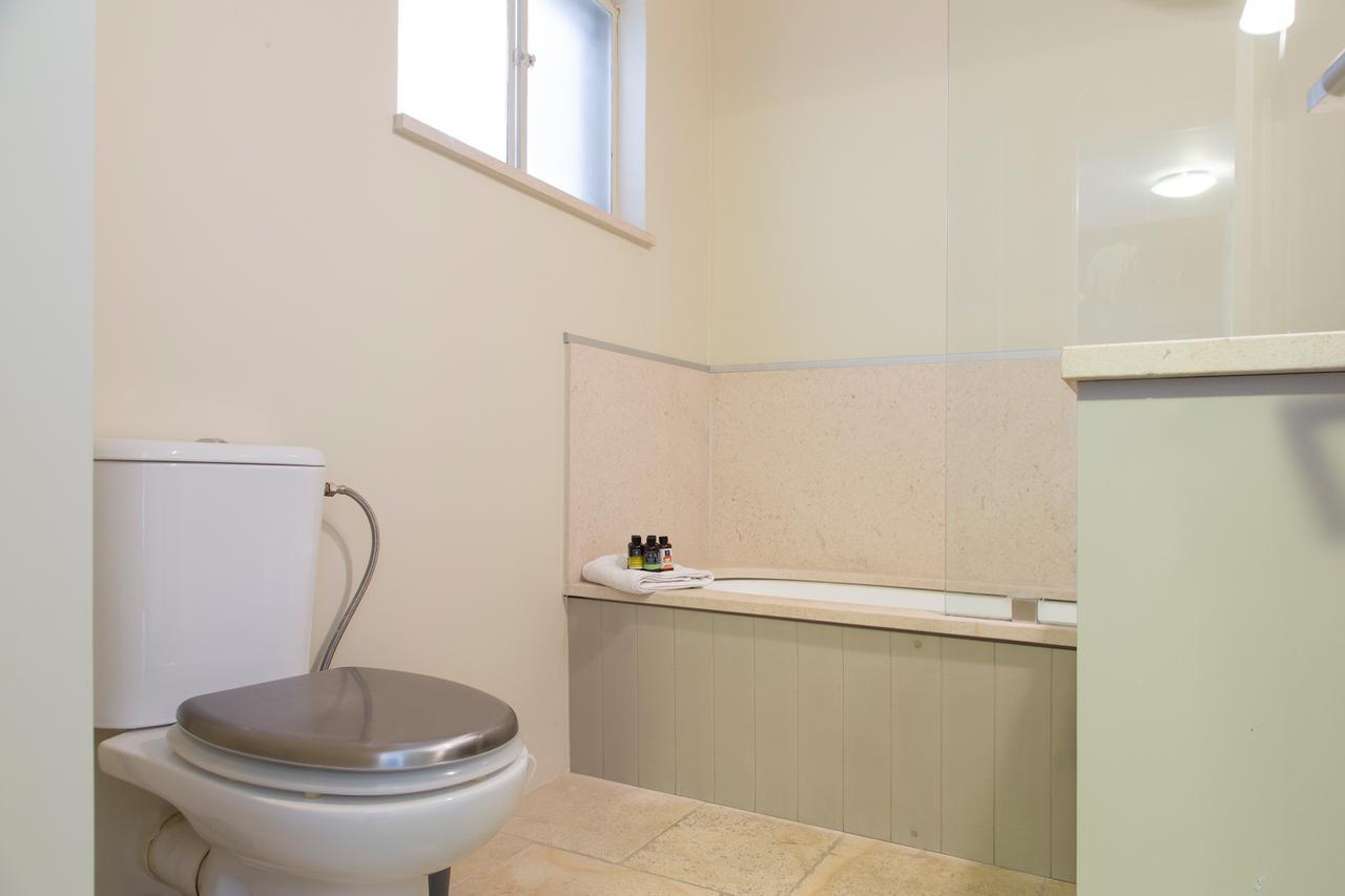 דירות Beautiful Penthouse In Athens With Outside Jacuzzi מראה חיצוני תמונה