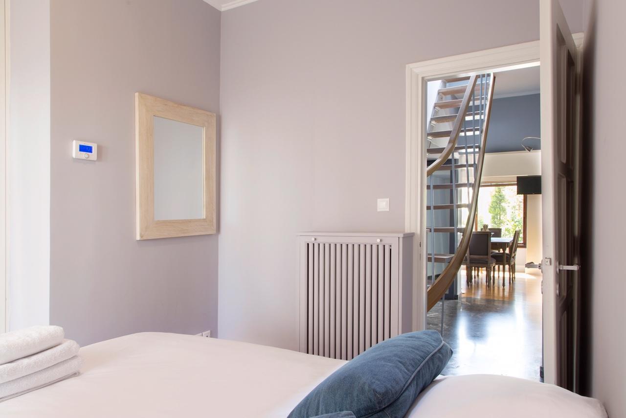 דירות Beautiful Penthouse In Athens With Outside Jacuzzi מראה חיצוני תמונה